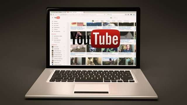 ¿El algoritmo de YouTube impide la visión crítica del público?