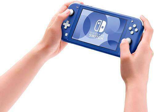 Jugando a la Nintendo Switch Lite